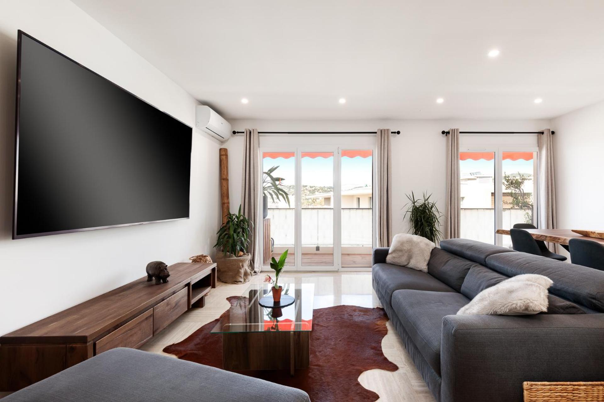 Spacieux Appartement De 114 M2 A 5 Min Des Plages - Proximite Tous Commerces Et Transports Antibes Extérieur photo