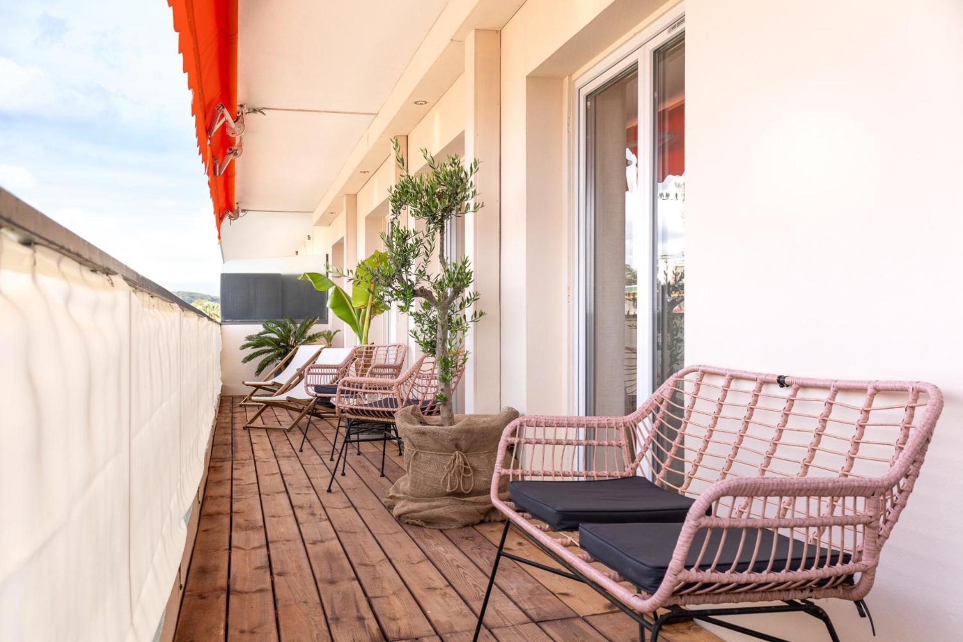 Spacieux Appartement De 114 M2 A 5 Min Des Plages - Proximite Tous Commerces Et Transports Antibes Extérieur photo